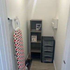 Stylish Pontcanna Flat Near Centre , Cardiff United Kingdom