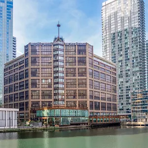Britannia International Canary Wharf Velká Británie