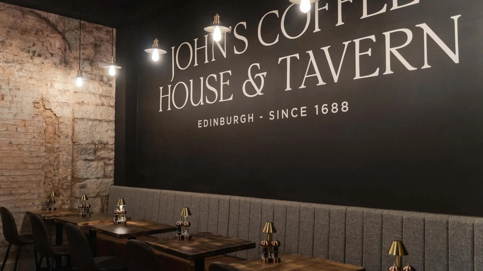 Code Pod - The Court - Edinburgh Hostel