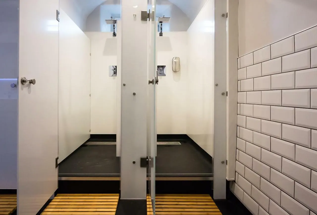 Code Pod - The Court - Edinburgh Hostel